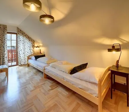 Apartament Trevilles Kasiowka - 13 Os Z 4 Sypialniami, 3 łazienkami I Kominkiem