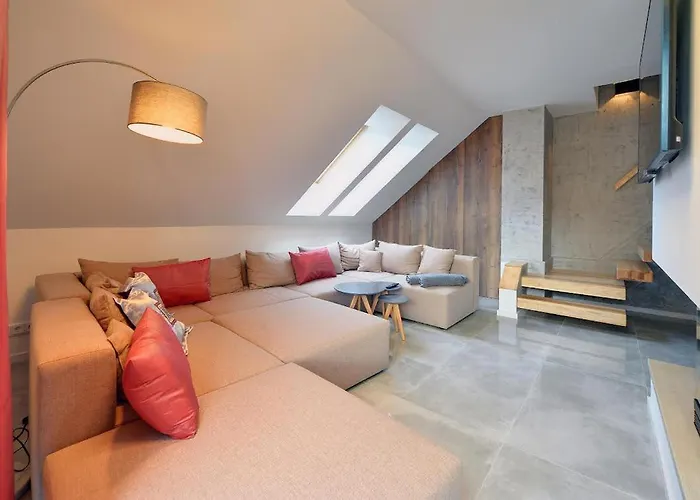 Trevilles Kasiowka - 13 Os Z 4 Sypialniami, 3 Lazienkami I Kominkiem Schreiberhau