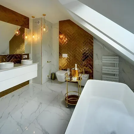 Trevilles Kasiowka - 13 Os Z 4 Sypialniami, 3 Lazienkami I Kominkiem