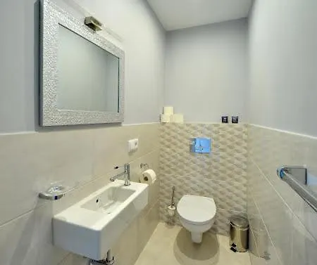 Trevilles Kasiowka - 13 Os Z 4 Sypialniami, 3 Lazienkami I Kominkiem * 斯克拉斯卡波伦巴